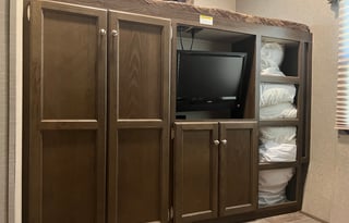 2018 Keystone RV Premier Ultra Lite 31BKPR