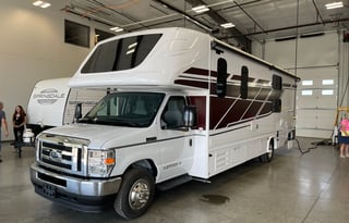 NEW 2026, Altitude 31W: Sleeps 8 all extras