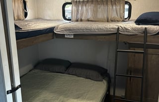 Big Bertha's Bunkhouse- Forest River Wildwood