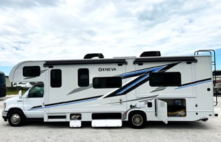2025 Thor Geneva 29VT