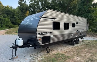Freedom Camper - Adventure Awaits!