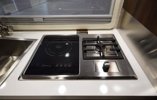 Sadie | Mercedes Sprinter RV Sleeps 4