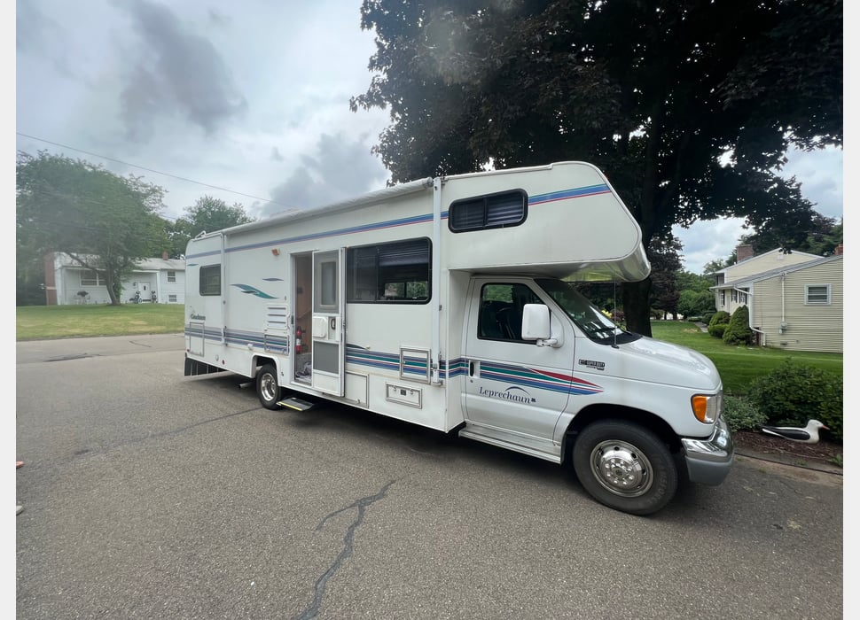 Class C Motor Home rentals in Somers