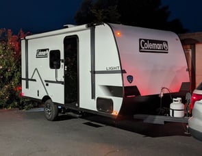 Keystone RV Coleman Light 17BX