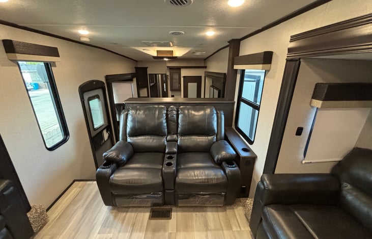 Theatre seating with heat and massage for ultimate relaxing