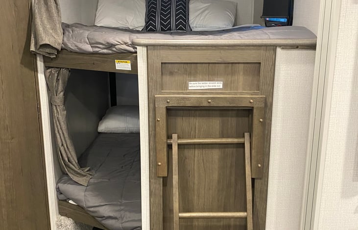 Top bunk max weight 250 pds.