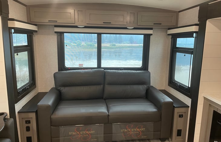 Love seat and pull-out sofa bed