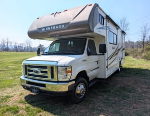 Winnebago Spirit 26A