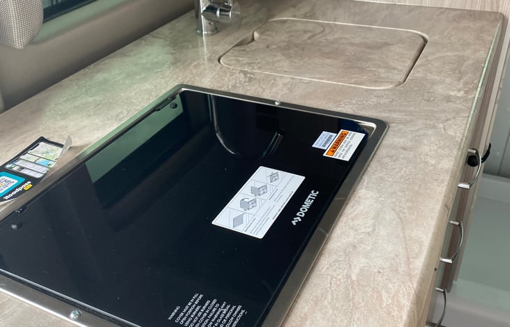 Two burners stove top