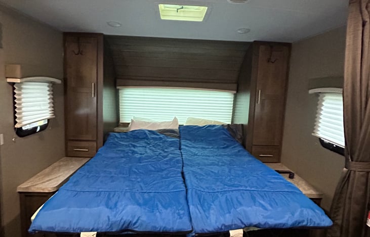Murphy Bed Queen size, clothes closets on each side