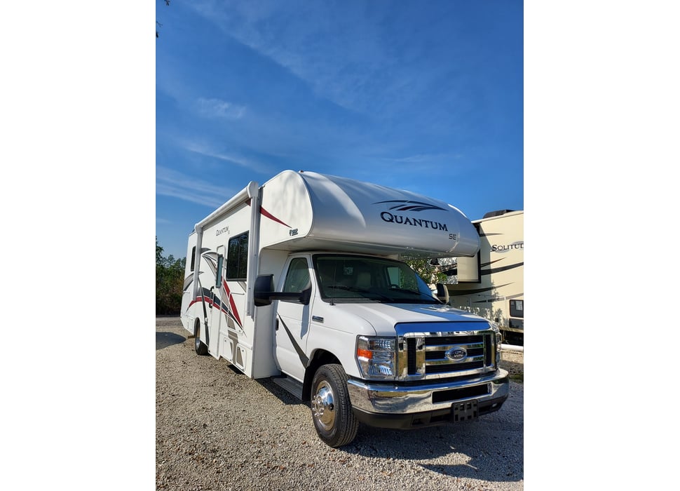 Class C Motor Home rentals in PONTE VEDRA