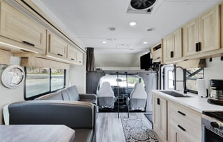 Gently Used Spacious 2023 Forest River Sunseeker