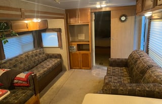Enjoy your stay with this quaint RV!