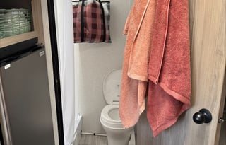 2025 Coleman Lantern LT 17B