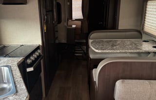 2019 Thor Motor Coach Freedom Elite 28FE