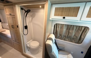 Luxe Nomad is a Luxury 2025 Sprinter 170" AWD
