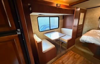 2013 Fleetwood Storm 32BH