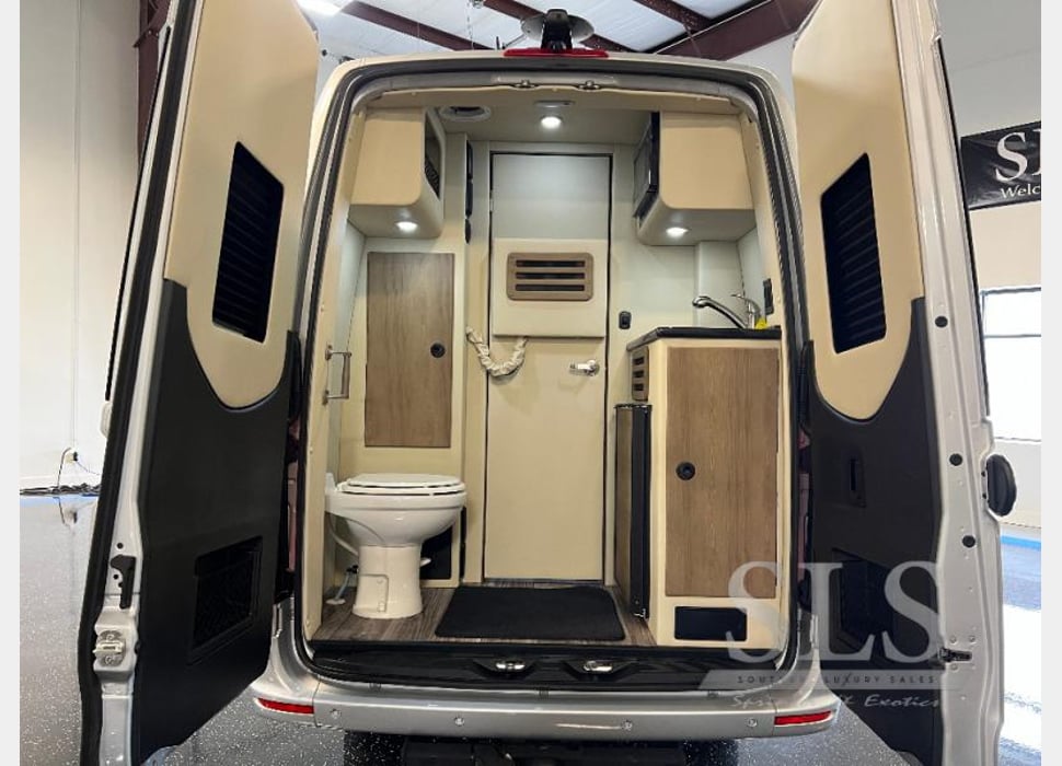 Class B Camping Van rentals in Keatchie