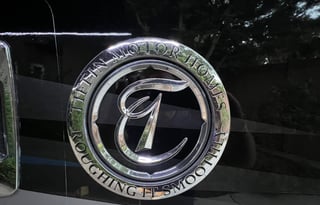 Luxurious Tiffin Motorhome! As new as it gets!