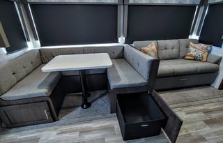 Sea-Beez Glamper: Like New! 2020 RV Rental