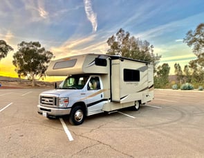 Coachmen RV Leprechaun 210QB Ford 350