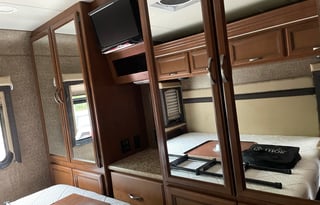 2018 Thor Motor Coach ACE 27.2
