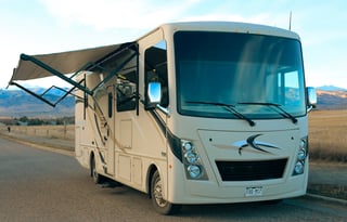 2019 Freedom Traveler—Spacious Family RV