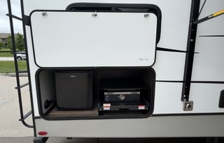 2023 Keystone RV Cougar Half-Ton 27BHS