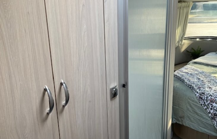 Separate shower so bathroom isn't occupied!