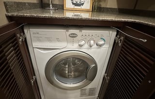 Let's Cruise with this Fleetwood Bounder Class A