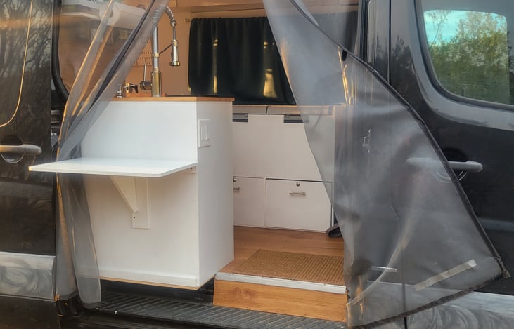 Drop standing table into kitchen area