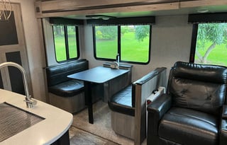 2020 Keystone RV outlander 2020