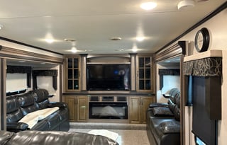 2018 K-Z - Durango Gold G385FLF