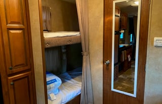 MoJo's 2012 Jayco Jay Flight Sleeps 6-7
