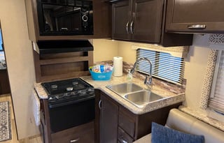 Family Friendly Freedom Elite Bunkhouse