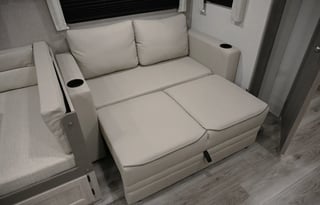 2025 BRAND NEW! Coachmen Catalina Legacy 263BHSCK