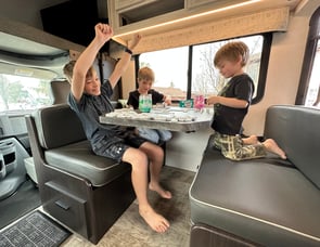 Coachmen RV Freelander 31MB Ford 450