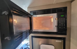 Fun Camper for Small Families Fully Stocked