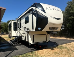 Keystone RV Alpine 3020RE