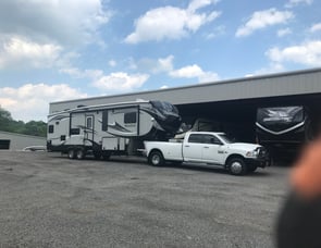 Keystone RV Montana High Country 303RK