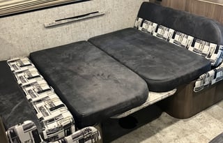 Family RV + Free E-Bike! 2017 Coachmen 27QB