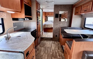 2017 Forest River RV Sunseeker 31S