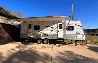 2011 Keystone RV Summerland 2570RL