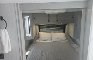 2025 Coachmen RV Apex Ultra-Lite 266BHS - "Trey"