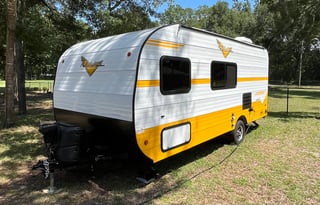 2022 Riverside RV Retro 190BH