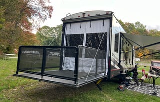 16 FT GARAGE TOY HAULER/CAMPER- pickup in WI or IL