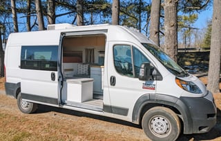 Deazy: RAM ProMaster Camper Van