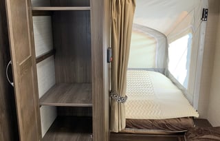 Keystone Pull Behind - Sleeps 10