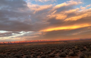 Kaedoe-Stationary RV on the Navajo Nation