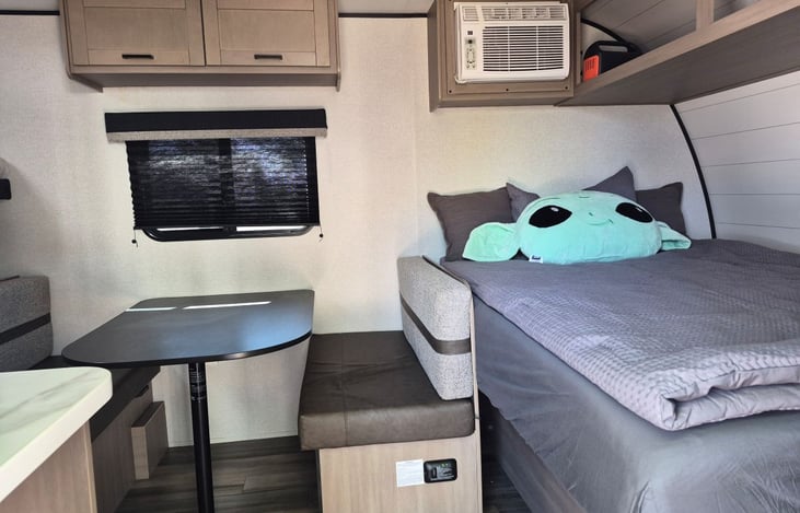Enjoy a rest while the a/c is on. Comfy pillow and comforter if you get chilly just grab another blanket or turn on the Heating. (Great for those hot days)